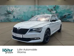 Moonweiss metallic met. Gebraucht 2019 Skoda Superb SportLine Limousine | 28.280 € (Guter Preis)