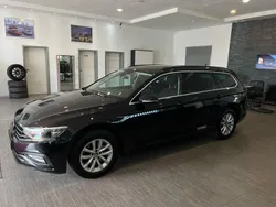 Schwarz Gebraucht 2021 VW Passat Kombi | 17.485 € (Fairer Preis)