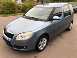 Grau Gebraucht 2009 Skoda Roomster Comfort Kombi | 2.490 € (Fairer Preis)