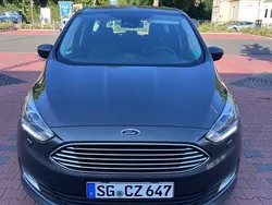 Grau Gebraucht 2015 Ford C-MAX Titanium Van / Kleinbus | 6.900 €