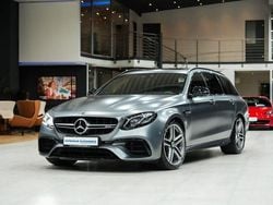 Grau Gebraucht 2019 Mercedes E63S AMG AMG Limousine | 69.980 € (Fairer Preis)