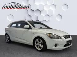 Weiß Gebraucht 2008 Kia ProCeed Sport Kleinwagen | 5.499 €