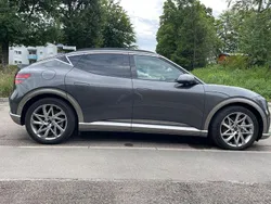 Grau Gebraucht 2022 Genesis GV60 Sport SUV | 39.999 € (Fairer Preis)