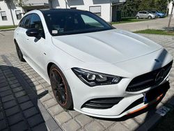 Weiß Gebraucht 2020 Mercedes CLA200 Shooting Brake AMG line Kombi | 22.999 € (Guter Preis)