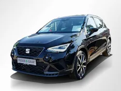Midnight schwarz metallic Gebraucht 2024 Seat Arona FR SUV | 25.390 € (Teuer)