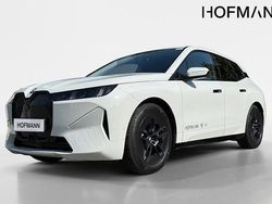Weiß Gebraucht 2025 BMW iX SUV | 68.070 €