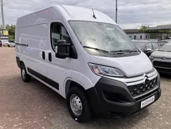 Weiß Gebraucht 2024 Citroën Jumper Van / Kleinbus | 31.400 € (Guter Preis)