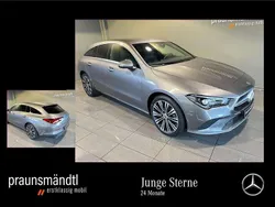 Grau Gebraucht 2023 Mercedes CLA200 Progressive Limousine | 31.900 € (Guter Preis)