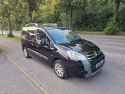 Schwarz Gebraucht 2010 Citroën Berlingo Van / Kleinbus | 3.999 € (Superpreis)