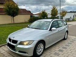 Silber Gebraucht 2007 BMW 318 Sport Line Kombi | 2.200 € (Superpreis)