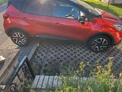 Rot Gebraucht 2016 Renault Captur XMOD SUV | 11.450 € (Fairer Preis)