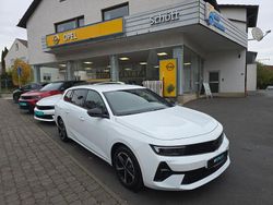 Weiß Gebraucht 2024 Opel Astra Kombi | 23.480 € (Fairer Preis)