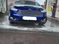 Gebraucht 2015 Ford Focus Titanium Kombi | 6.400 € (Guter Preis)