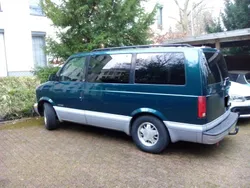 Grün Gebraucht 1997 Chevrolet Astro Van / Kleinbus | 2.700 €