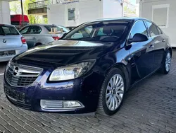 Violett Gebraucht 2013 Opel Insignia Innovation Limousine | 6.850 € (Guter Preis)
