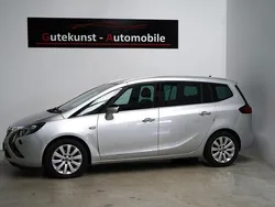 Silber Gebraucht 2012 Opel Zafira Van / Kleinbus | 6.299 € (Guter Preis)