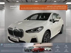 Weiß Gebraucht 2024 BMW 218 Active Tourer Luxury Line Van / Kleinbus | 31.450 € (Guter Preis)