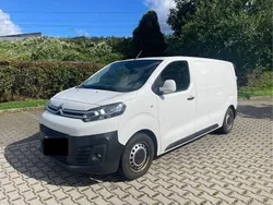 Schwarz Gebraucht 2018 Citroën Jumpy Van / Kleinbus | 9.400 € (Superpreis)