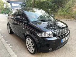 Schwarz Gebraucht 2003 Audi A2 Kleinwagen | 9.999 €