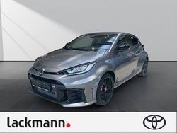 Precious metal Gebraucht 2024 Toyota Yaris Limousine | 51.990 € (Etwas zu teuer)