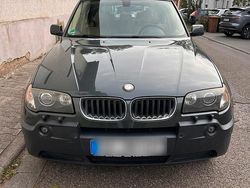 Grün Gebraucht 2004 BMW X3 SUV | 4.650 € (Fairer Preis)