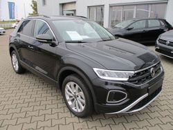 Schwarz Neu 2024 VW T-Roc Life SUV | 30.950 € (Guter Preis)