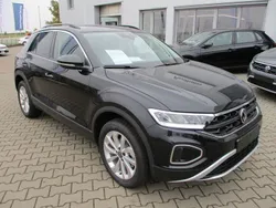 Schwarz Neu 2024 VW T-Roc Life SUV | 32.550 € (Superpreis)