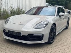 Grau Gebraucht 2017 Porsche Panamera Turbo Limousine | 57.550 € (Superpreis)