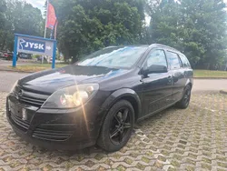 Schwarz Gebraucht 2004 Opel Astra Edition Kombi | 2.999 € (Etwas zu teuer)