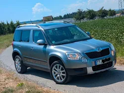 Grau Gebraucht 2011 Skoda Yeti Plus Edition SUV | 6.400 € (Fairer Preis)