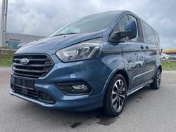 Blau Gebraucht 2020 Ford Tourneo Kombi | 33.999 € (Guter Preis)