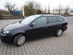 Schwarz Gebraucht 2010 VW Golf VI Trendline Kleinwagen | 3.700 € (Guter Preis)