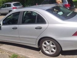 Grau Gebraucht 2007 Mercedes C220 Limousine | 3.989 € (Guter Preis)