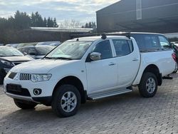 Weiß Gebraucht 2011 Mitsubishi L200 Invite Abholung | 8.950 € (Fairer Preis)