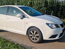 Weiß Gebraucht 2012 Seat Ibiza Limousine | 8.590 € (Fairer Preis)