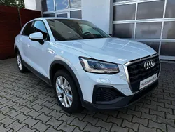 Weiß Gebraucht 2022 Audi Q2 SUV | 17.999 € (Guter Preis)
