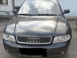 Blau Gebraucht 1999 Audi A4 Limousine | 1.799 € (Fairer Preis)