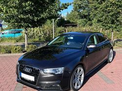 Schwarz Gebraucht 2013 Audi A5 Sportback S-Line Kleinwagen | 13.600 € (Etwas zu teuer)