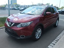Rot Gebraucht 2014 Nissan Qashqai Tekna SUV | 8.900 € (Fairer Preis)