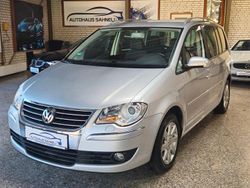 Silber Gebraucht 2007 VW Touran Highline Van / Kleinbus | 6.990 € (Teuer)