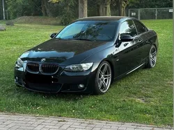 Schwarz Gebraucht 2008 BMW 325 Cabriolet M Sport Cabrio | 14.999 € (Teuer)
