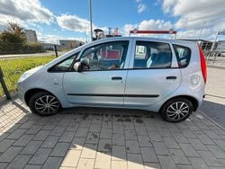 Grau Gebraucht 2005 Mitsubishi Colt Kleinwagen | 2.300 €