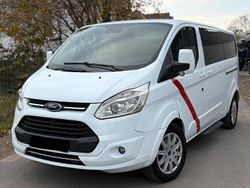 Weiß Gebraucht 2018 Ford Tourneo Custom Titanium Van | 13.500 €