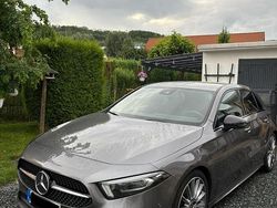 Grau Gebraucht 2019 Mercedes A220 AMG line Kleinwagen | 25.000 € (Etwas zu teuer)