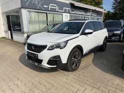 Weiß Gebraucht 2021 Peugeot 5008 Allure Van / Kleinbus | 16.990 € (Fairer Preis)