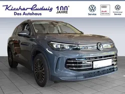 Delfingrau metallic (metallic) Gebraucht 2024 VW Tiguan Elegance SUV | 37.490 € (Fairer Preis)