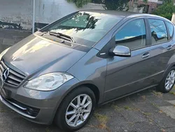 Grau Gebraucht 2010 Mercedes A160 Limousine | 2.850 € (Fairer Preis)