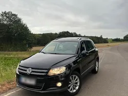 Schwarz Gebraucht 2011 VW Tiguan SUV | 8.700 € (Fairer Preis)