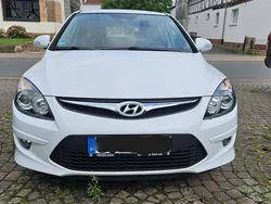 Weiß Gebraucht 2010 Hyundai i30 Kleinwagen | 5.700 € (Fairer Preis)