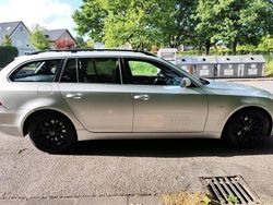 Silber Gebraucht 2007 BMW 523 Kombi | 3.350 € (Superpreis)